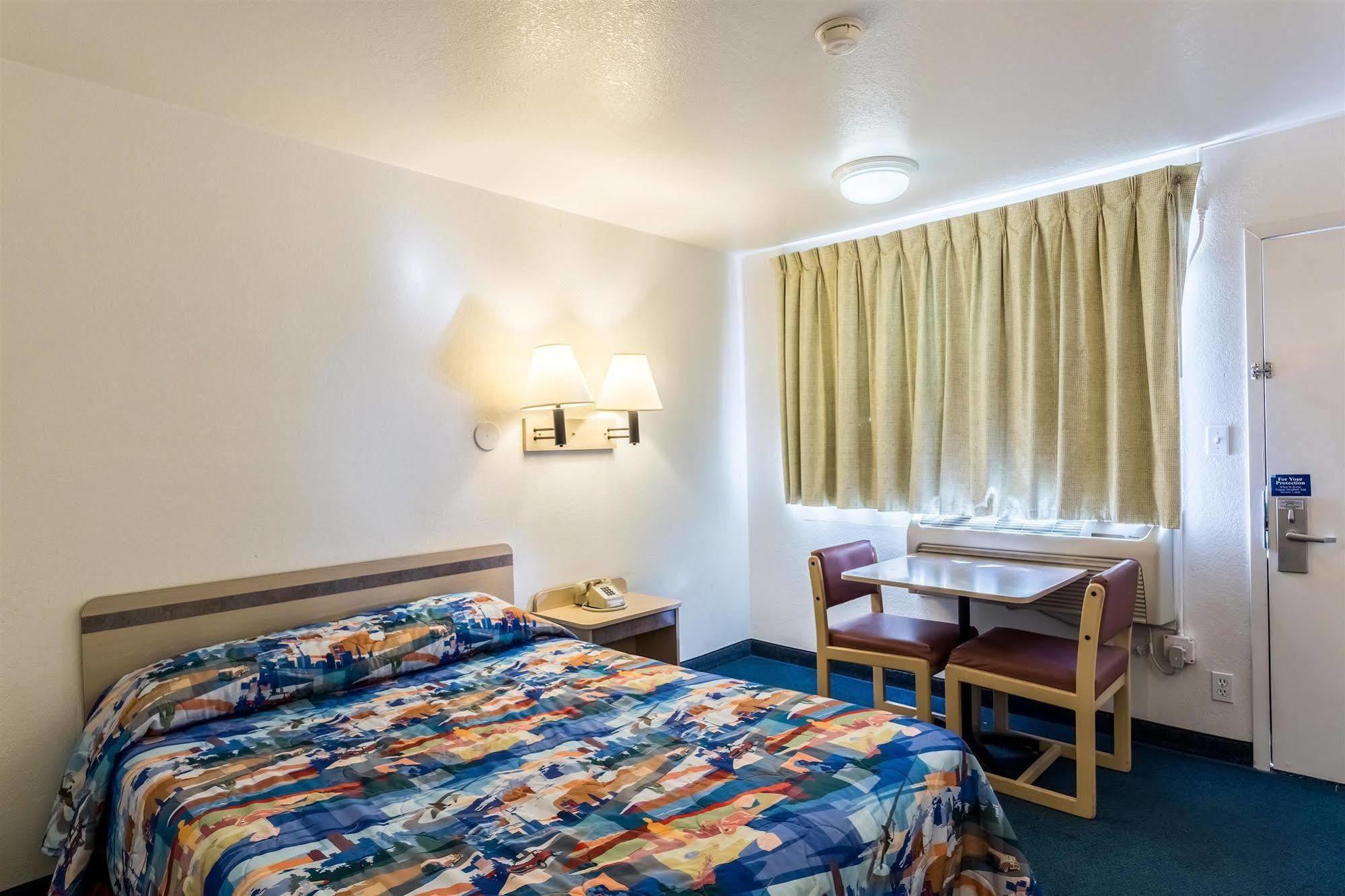 Motel 6-Moses Lake, Wa Екстер'єр фото